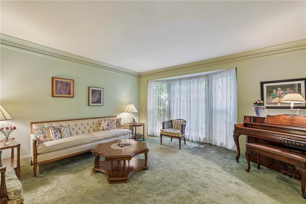 6051 Millstone Run Property Photo 7