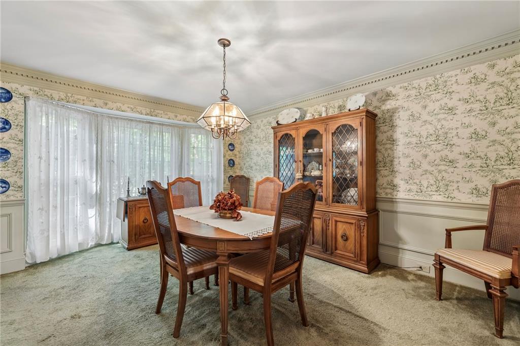 6051 Millstone Run Property Photo 10