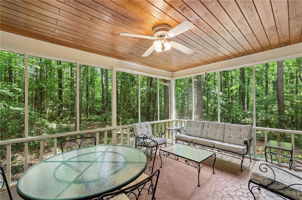 6051 Millstone Run Property Photo 20