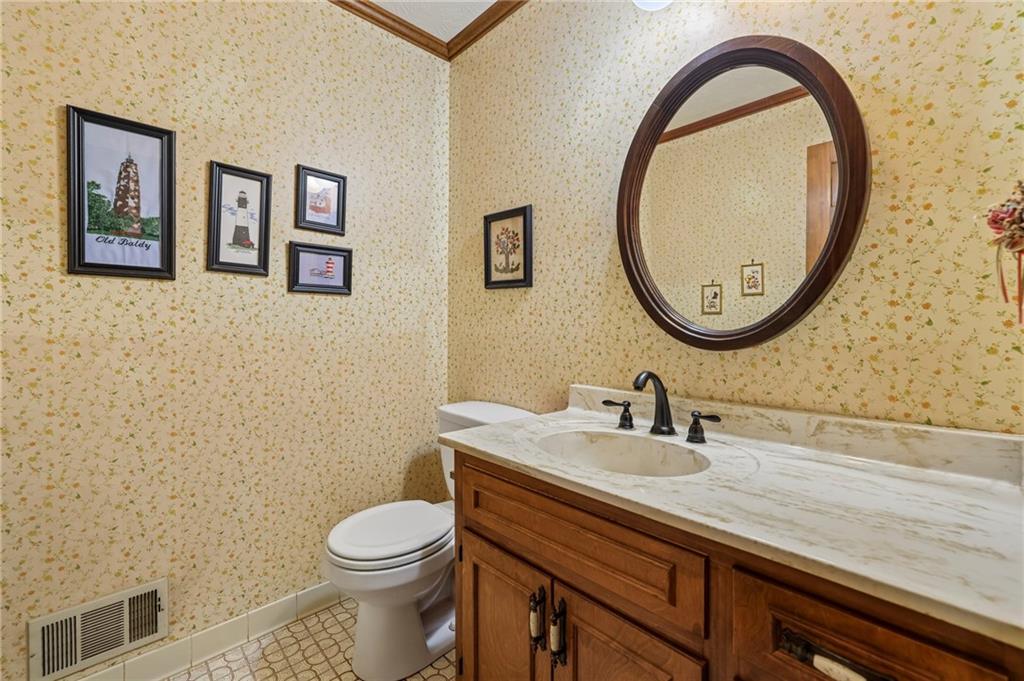 6051 Millstone Run Property Photo 23