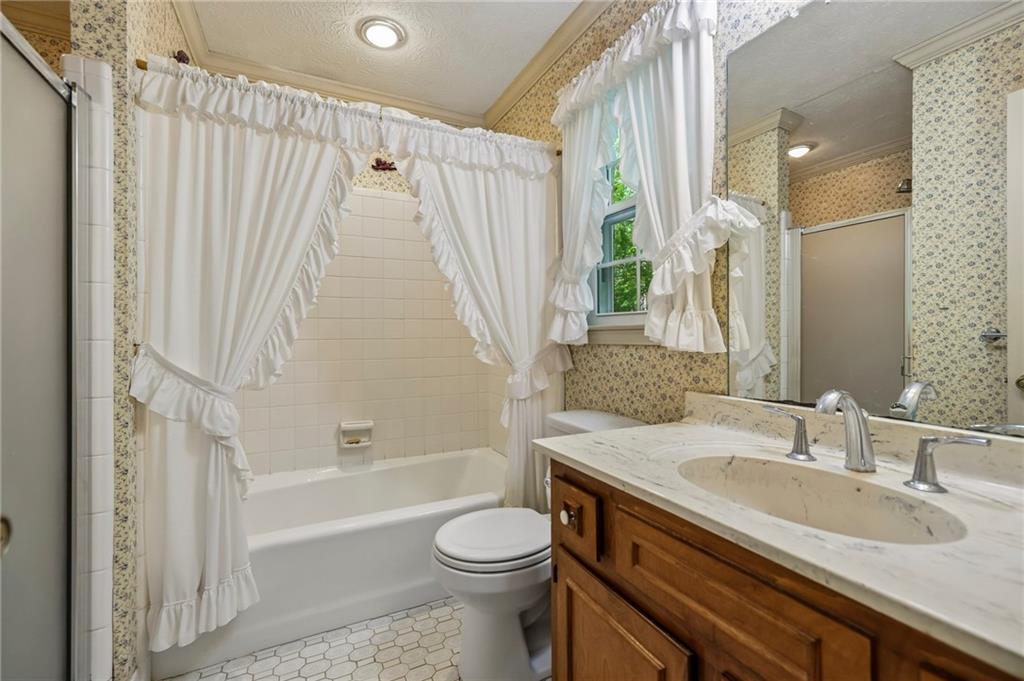 6051 Millstone Run Property Photo 27