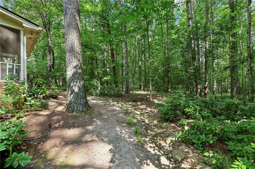 6051 Millstone Run Property Photo 37