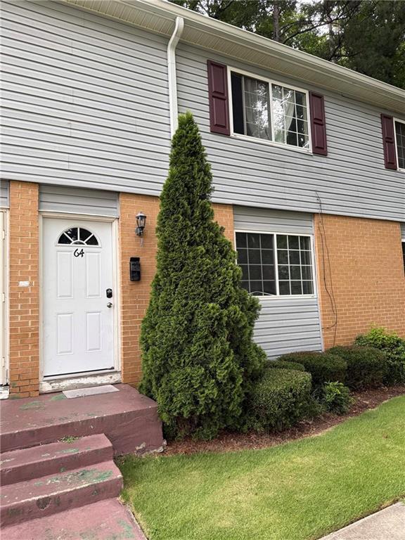 405 Fairburn Road Unit 64 Property Photo 1