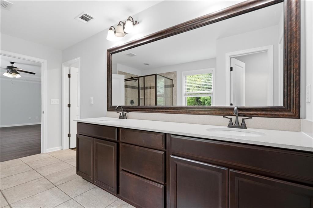 1190 Krobot Way Property Photo 25