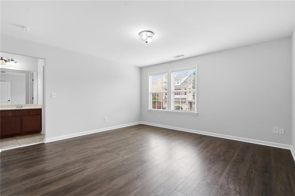1190 Krobot Way Property Photo 32