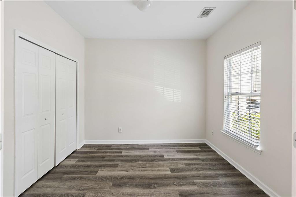585 Mcwilliams Road Se Unit 1605 Property Photo 5
