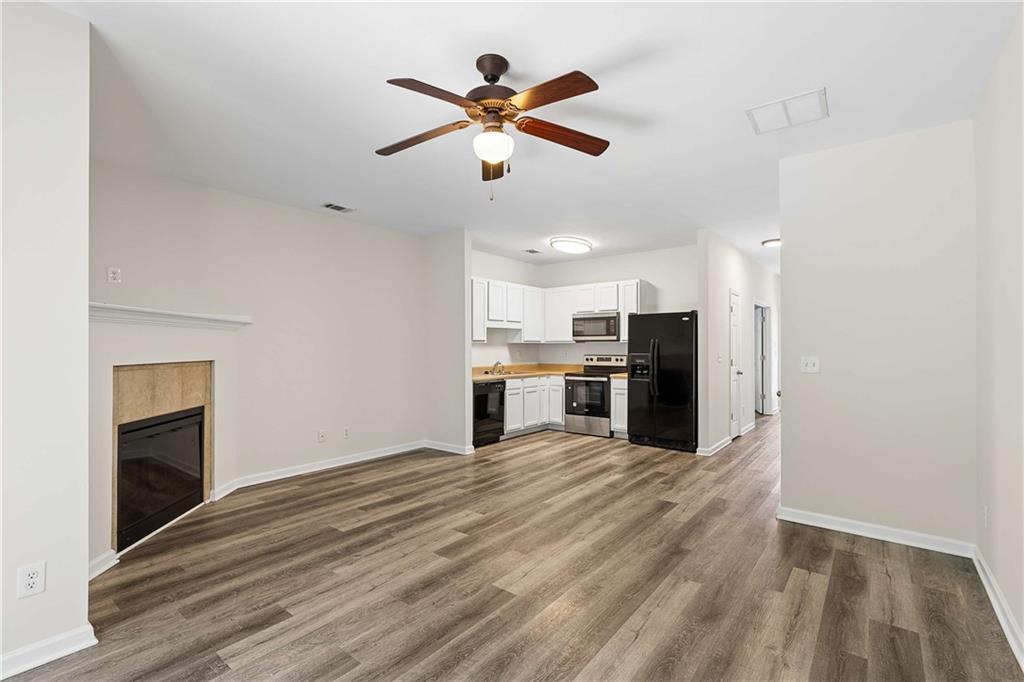 585 Mcwilliams Road Se Unit 1605 Property Photo 8