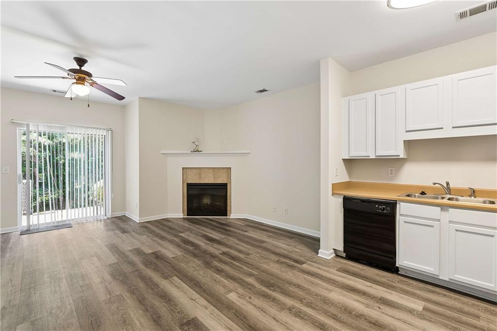 585 Mcwilliams Road Se Unit 1605 Property Photo 10