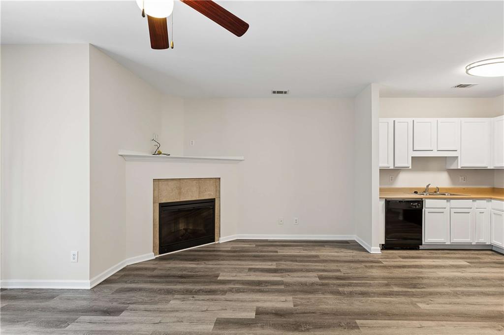 585 Mcwilliams Road Se Unit 1605 Property Photo 11