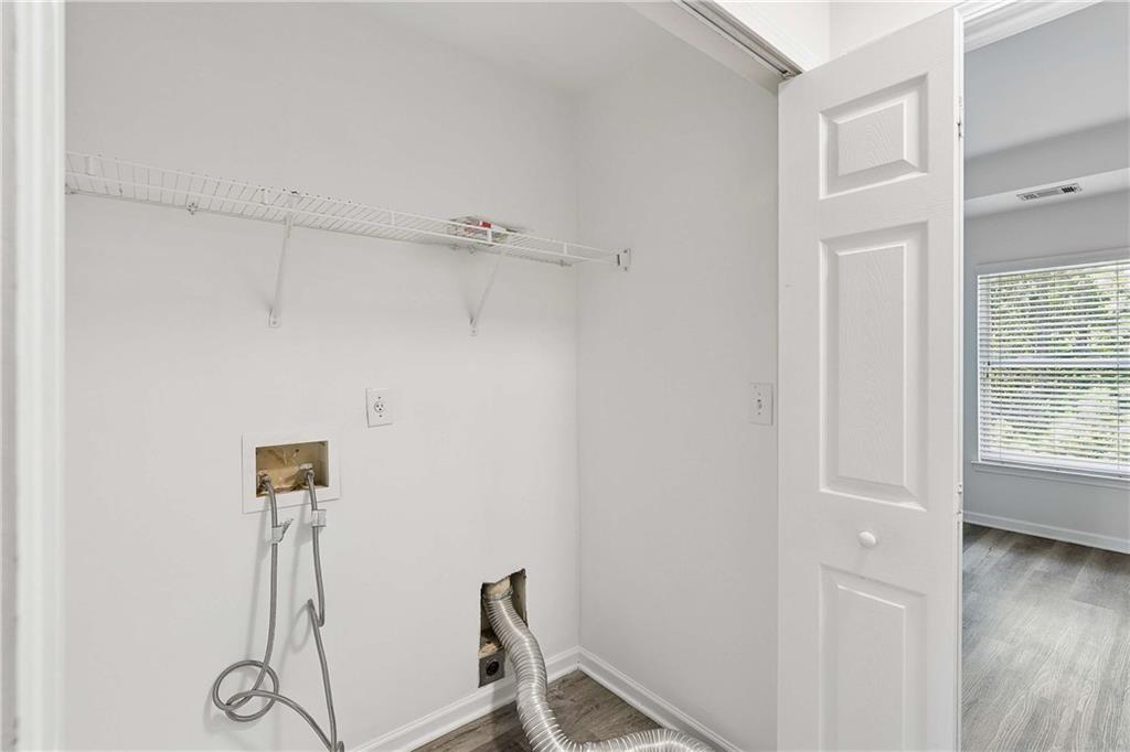 585 Mcwilliams Road Se Unit 1605 Property Photo 24