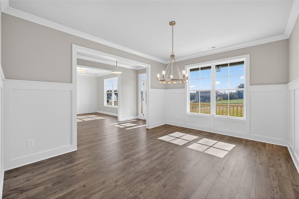 8845 Jot Em Down Road Property Photo 8