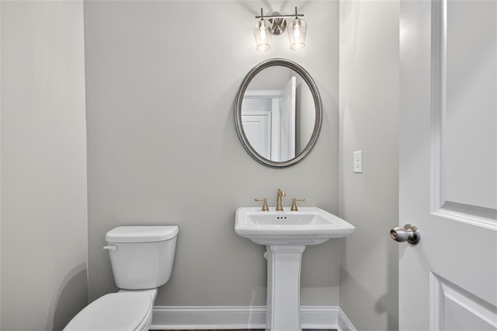 8845 Jot Em Down Road Property Photo 31