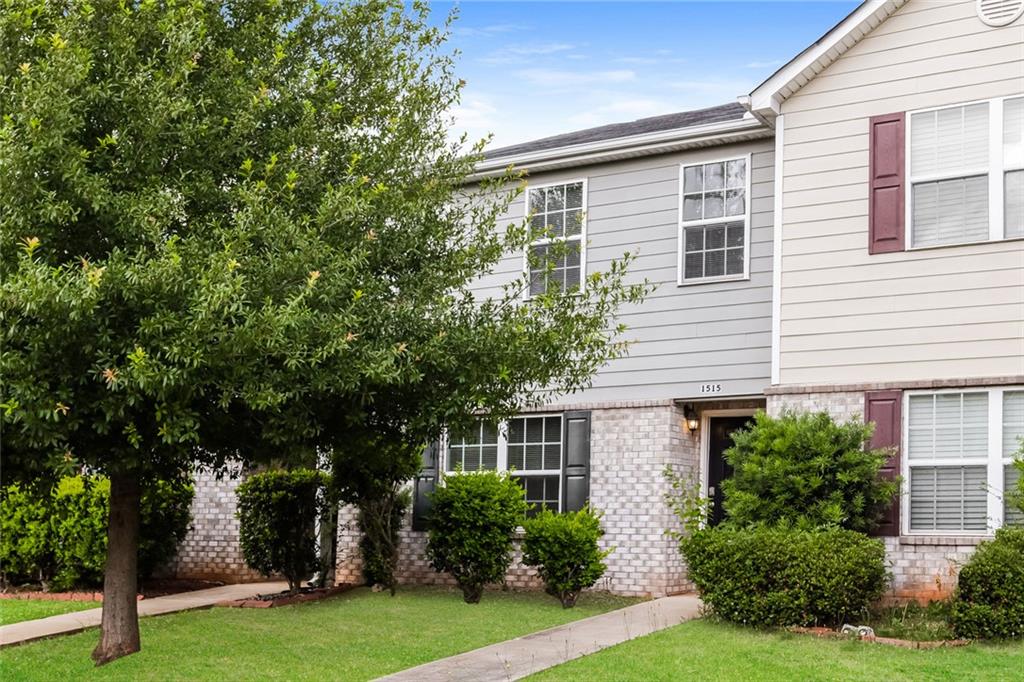 1515 Hydrangea Lane Property Photo 1