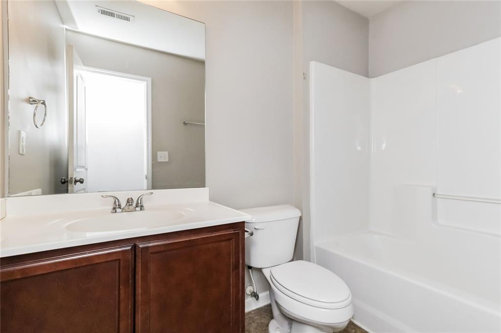 1515 Hydrangea Lane Property Photo 11