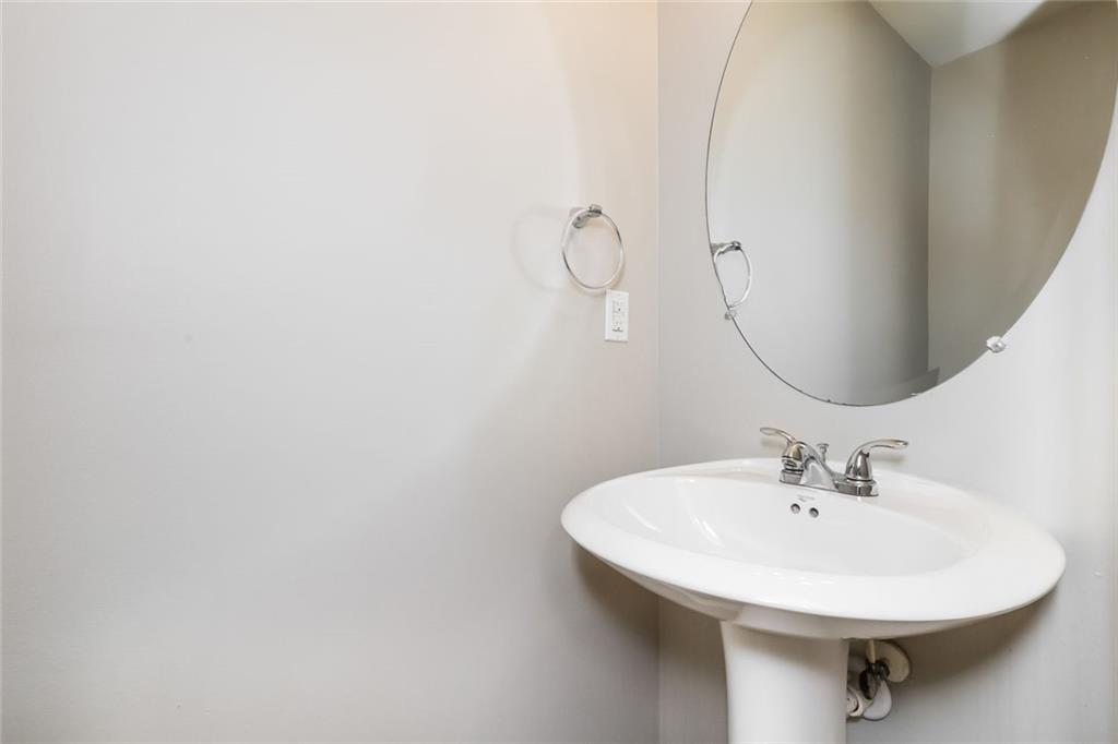 1515 Hydrangea Lane Property Photo 12