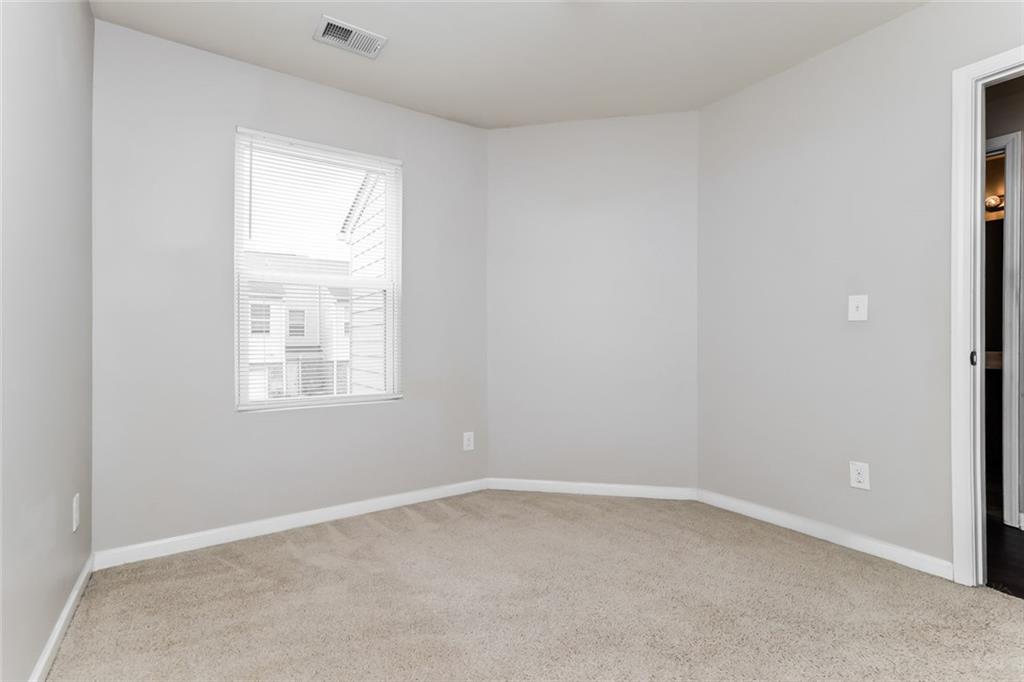 1515 Hydrangea Lane Property Photo 15