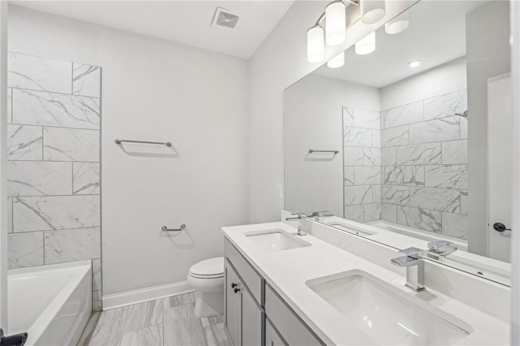6130 Sweet Bay Lane Property Photo 16