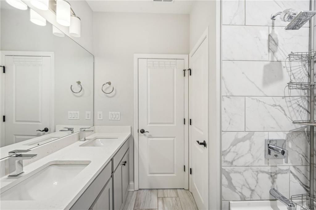 6130 Sweet Bay Lane Property Photo 17