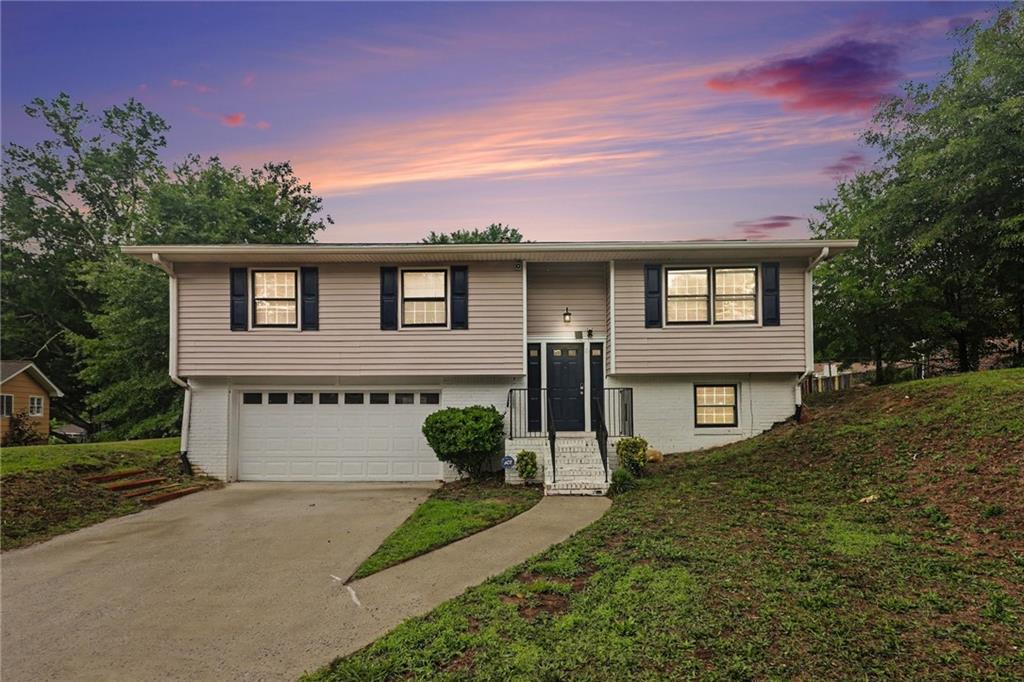 2120 Sandgate Circle Property Photo 1