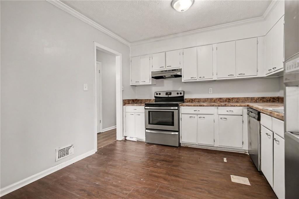 2120 Sandgate Circle Property Photo 14