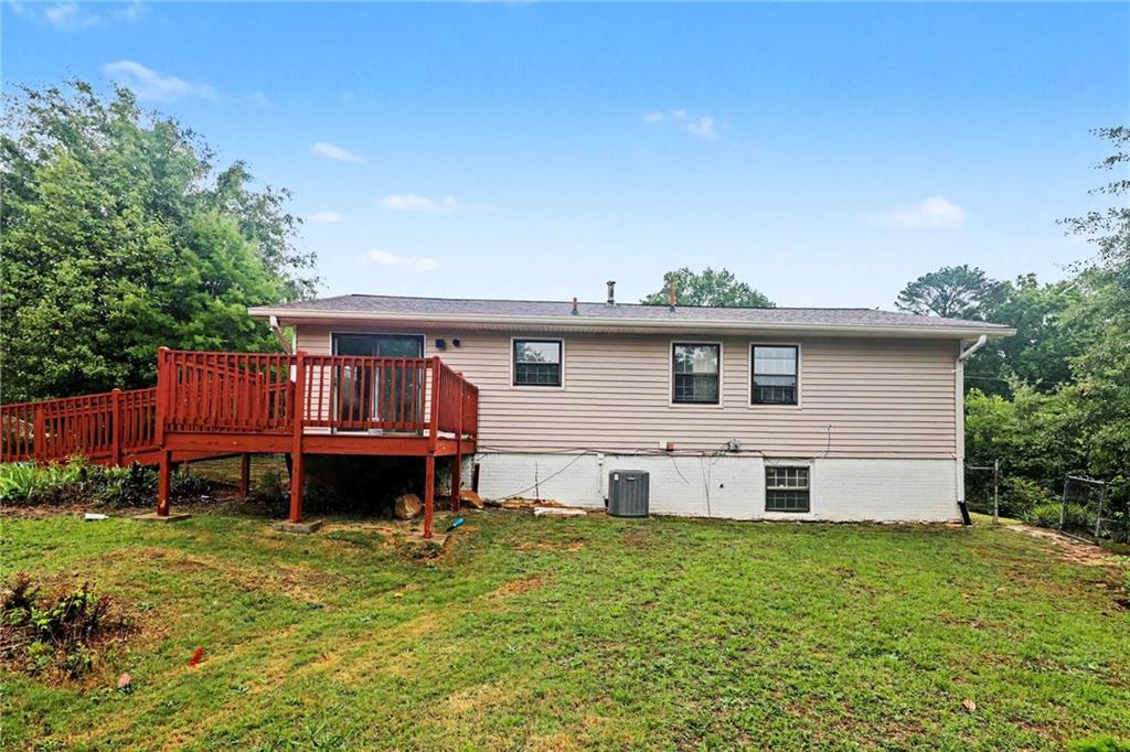 2120 Sandgate Circle Property Photo 28