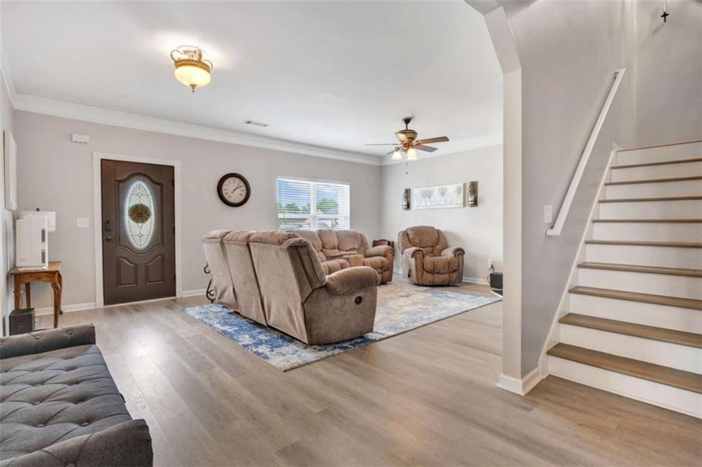 15 Kevin Court Property Photo 4