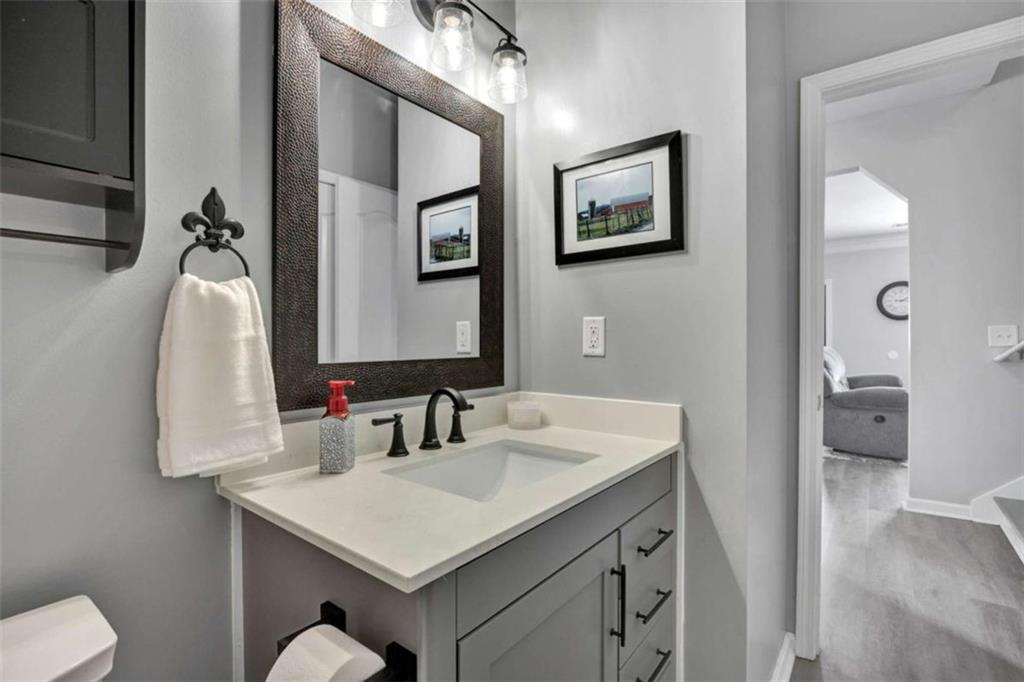 15 Kevin Court Property Photo 16