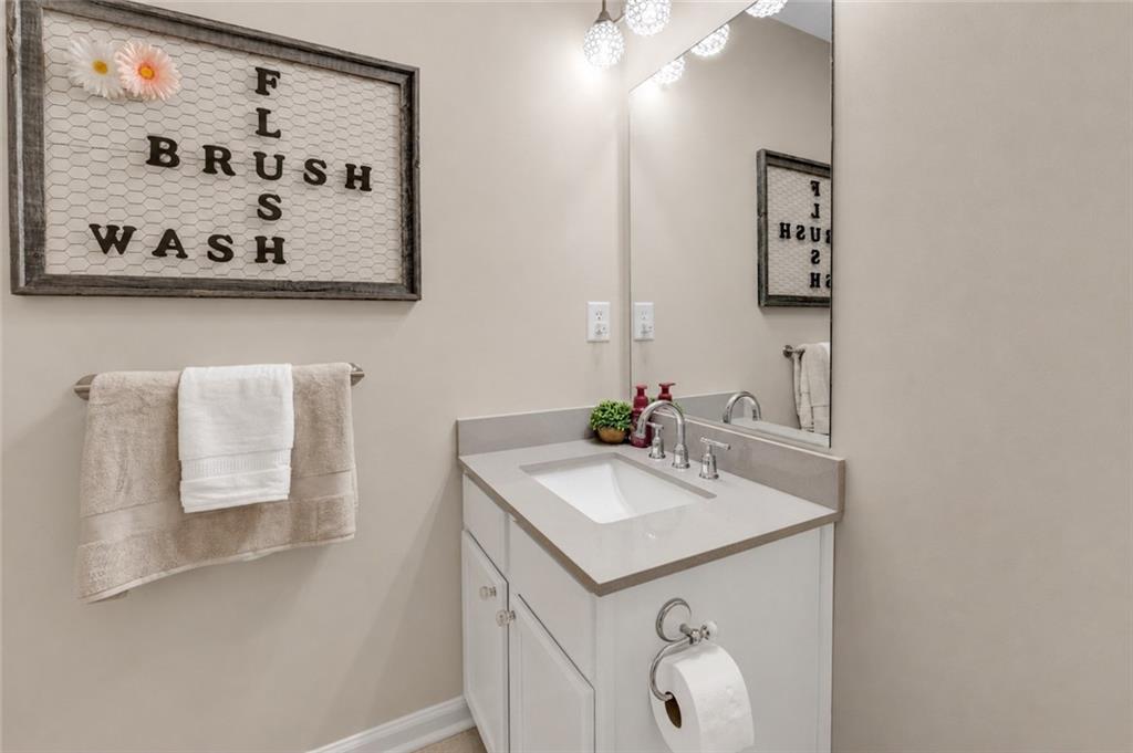 15 Kevin Court Property Photo 22