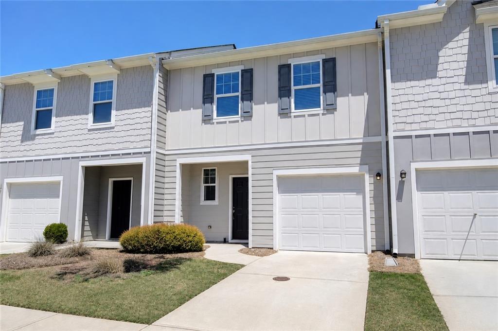 1045 Paddington Drive Property Photo 1