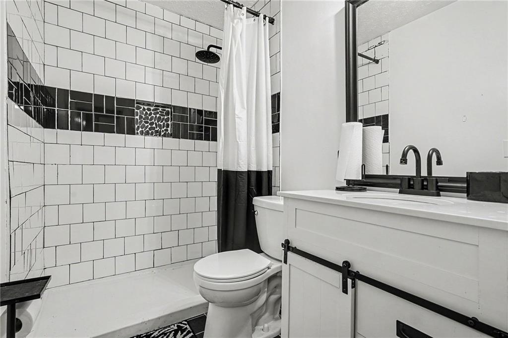 2750 Mill Lake Way Property Photo 16