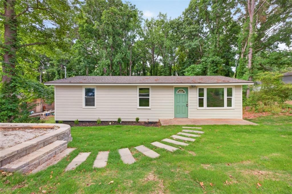 136 Nowell Street Property Photo 1