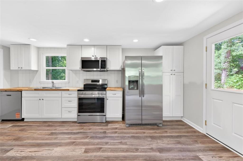 136 Nowell Street Property Photo 13