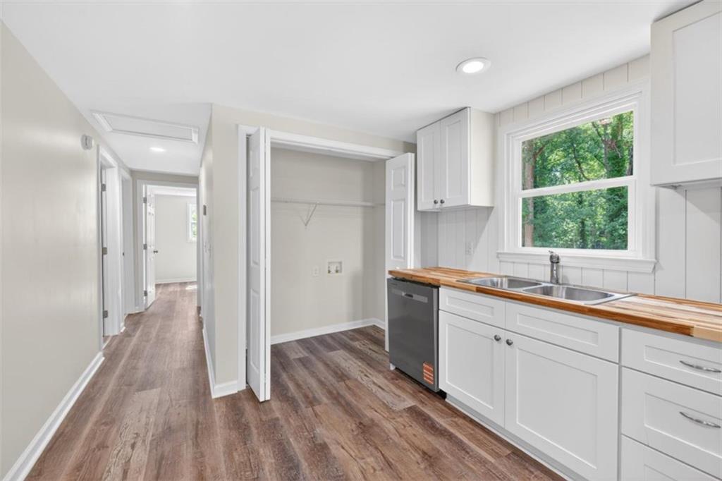 136 Nowell Street Property Photo 16