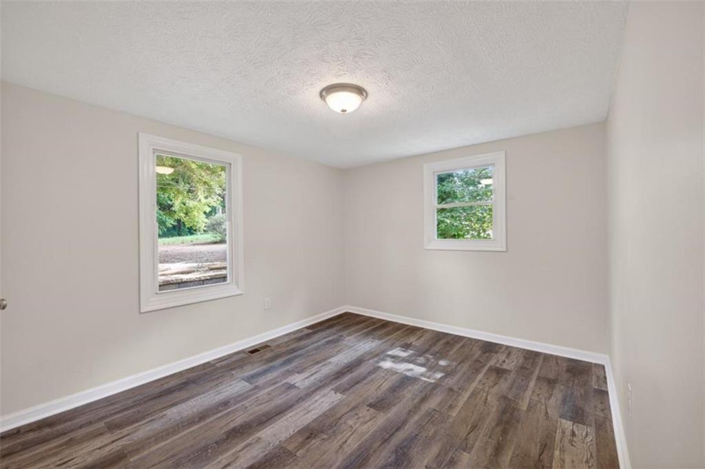 136 Nowell Street Property Photo 22