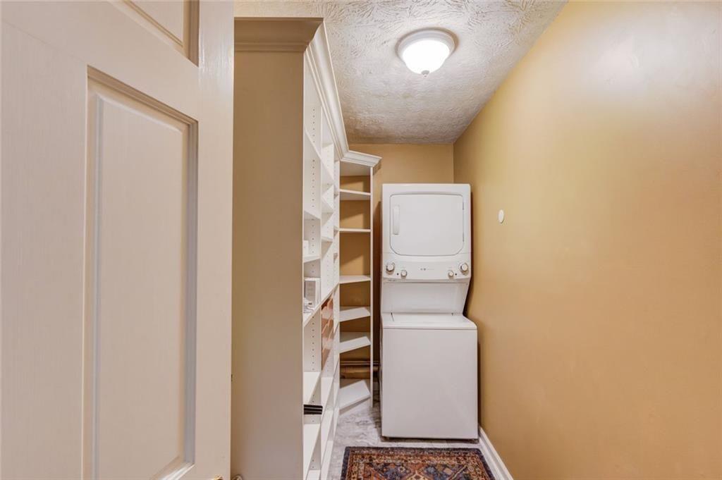 420 Taberwood Way Property Photo 26
