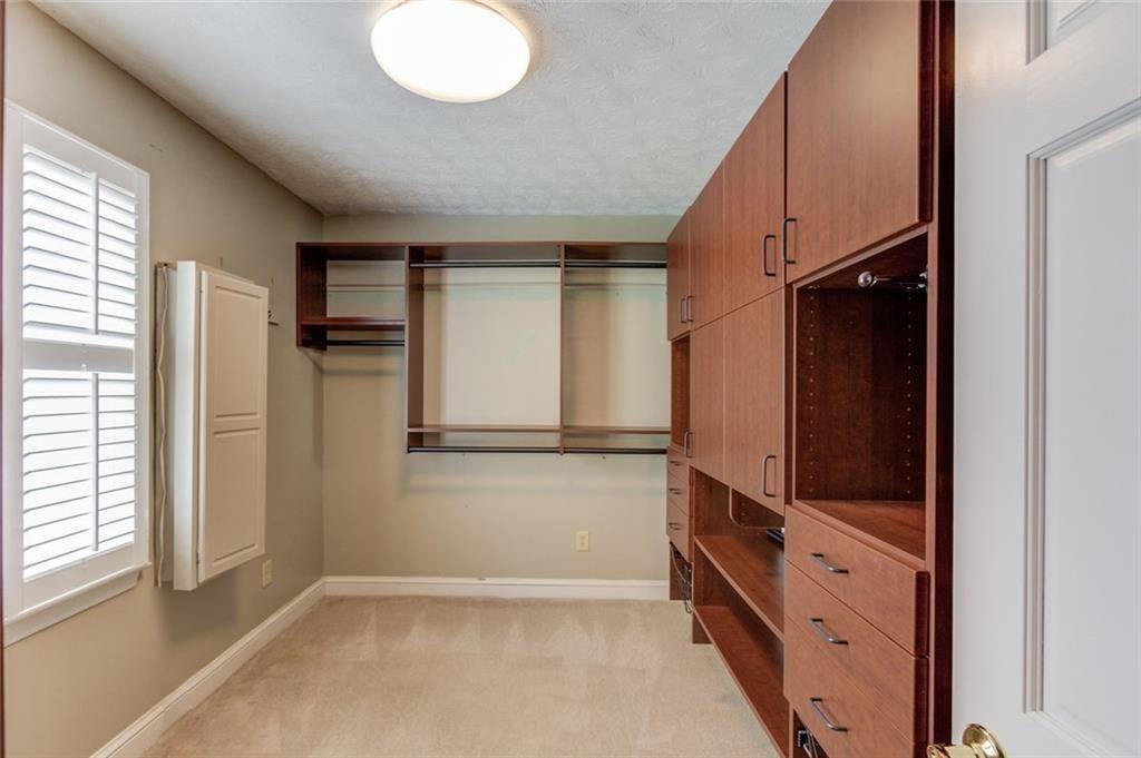 420 Taberwood Way Property Photo 28