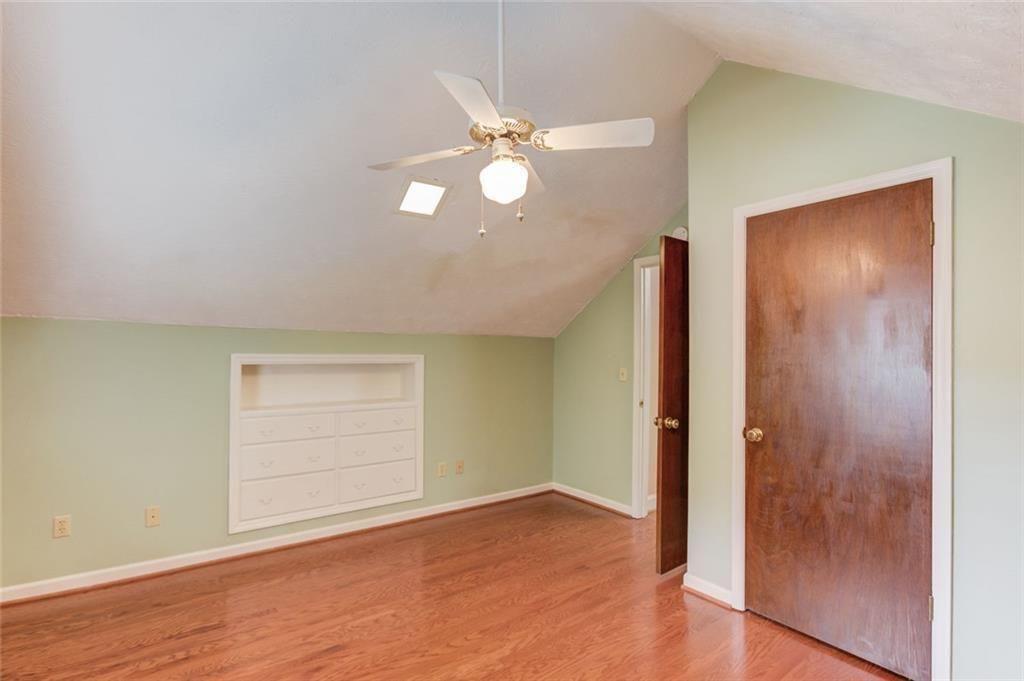420 Taberwood Way Property Photo 34