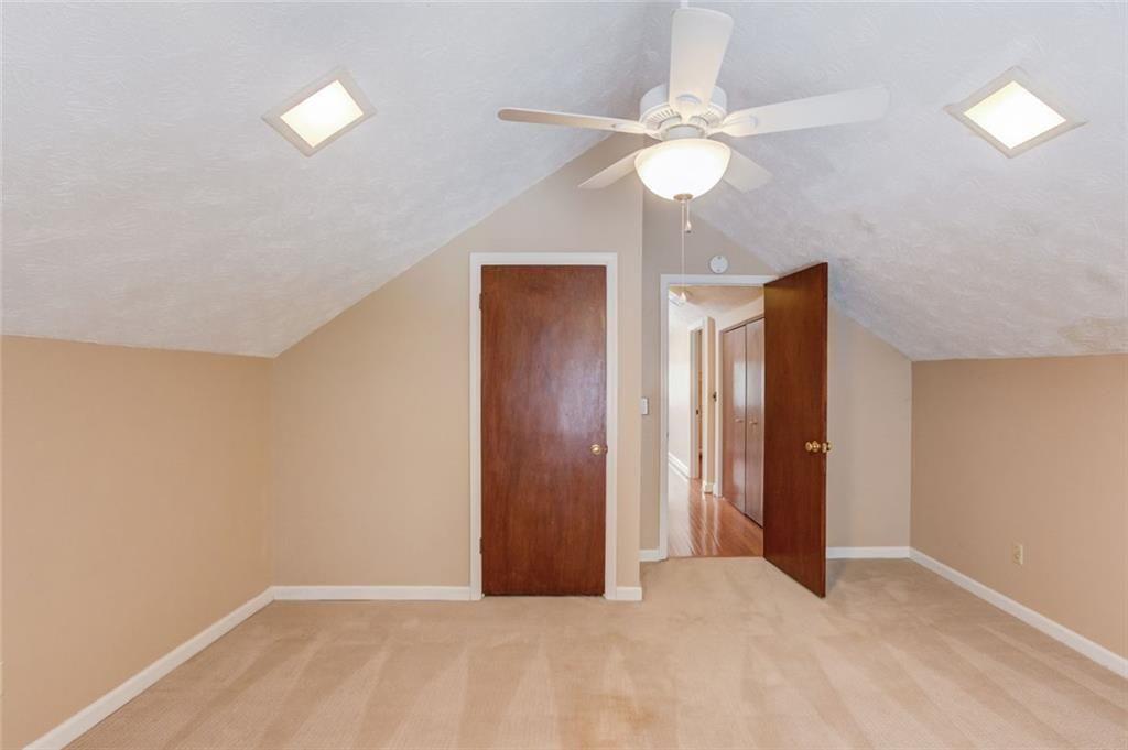 420 Taberwood Way Property Photo 35