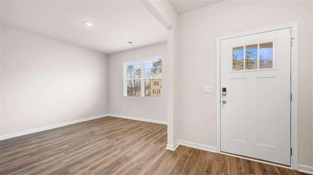 2261 Edgecombe Property Photo 3