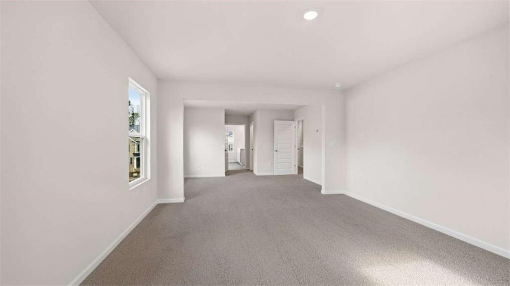 2261 Edgecombe Property Photo 20