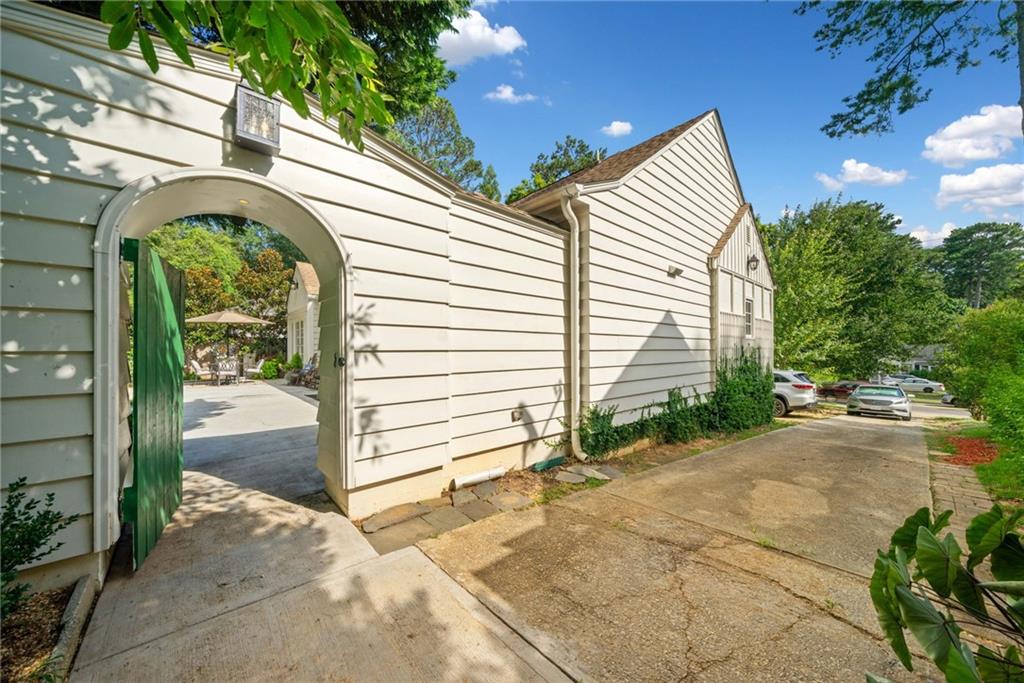 7780992 Property Photo 12