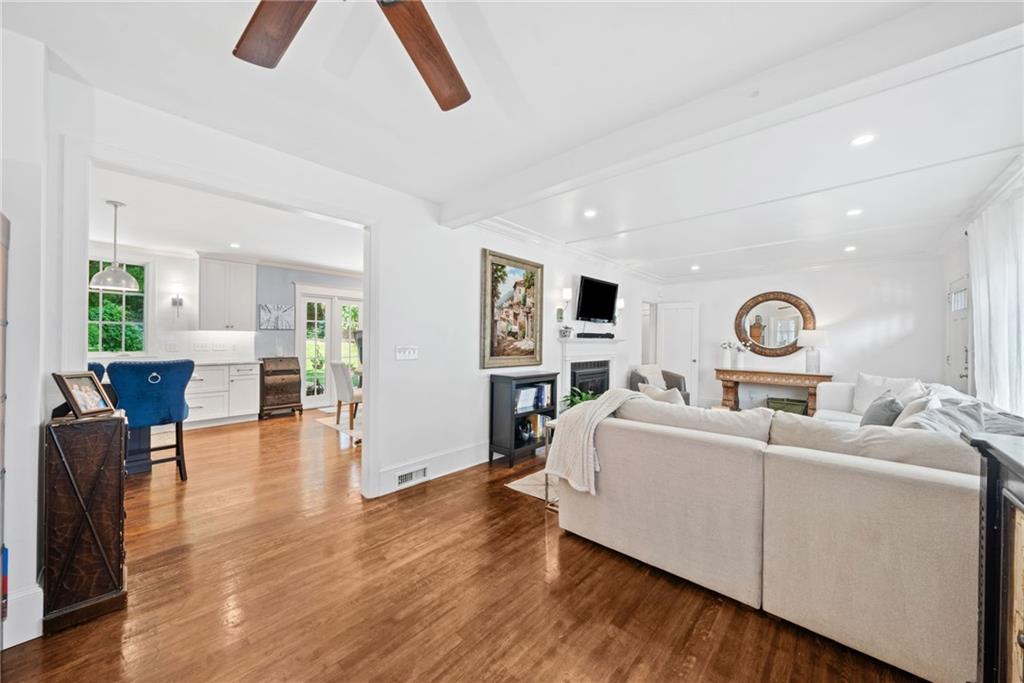 7780992 Property Photo 34