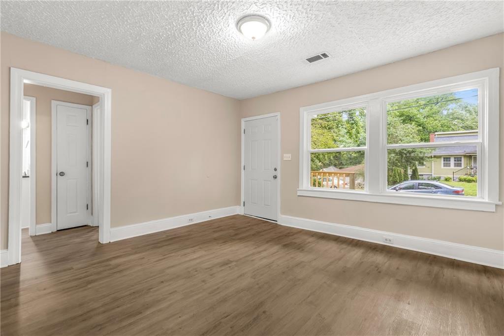 1826 E Farris Avenue Property Photo 5