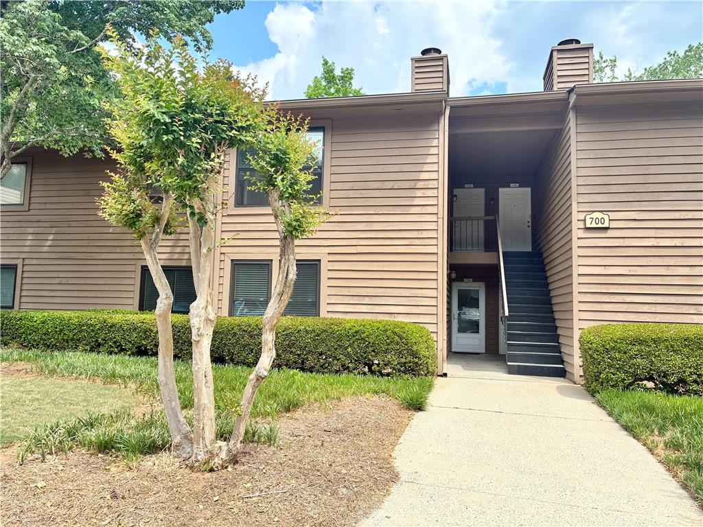 701 Parkaire Crossing Property Photo 1