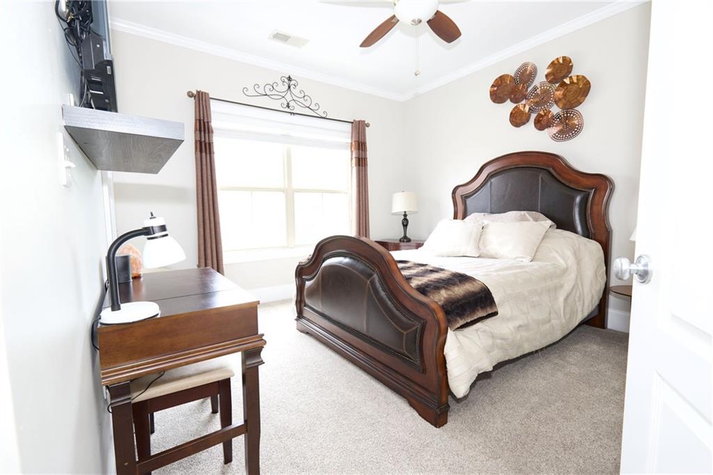 7781171 Property Photo 23