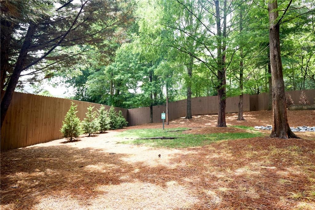7781171 Property Photo 39