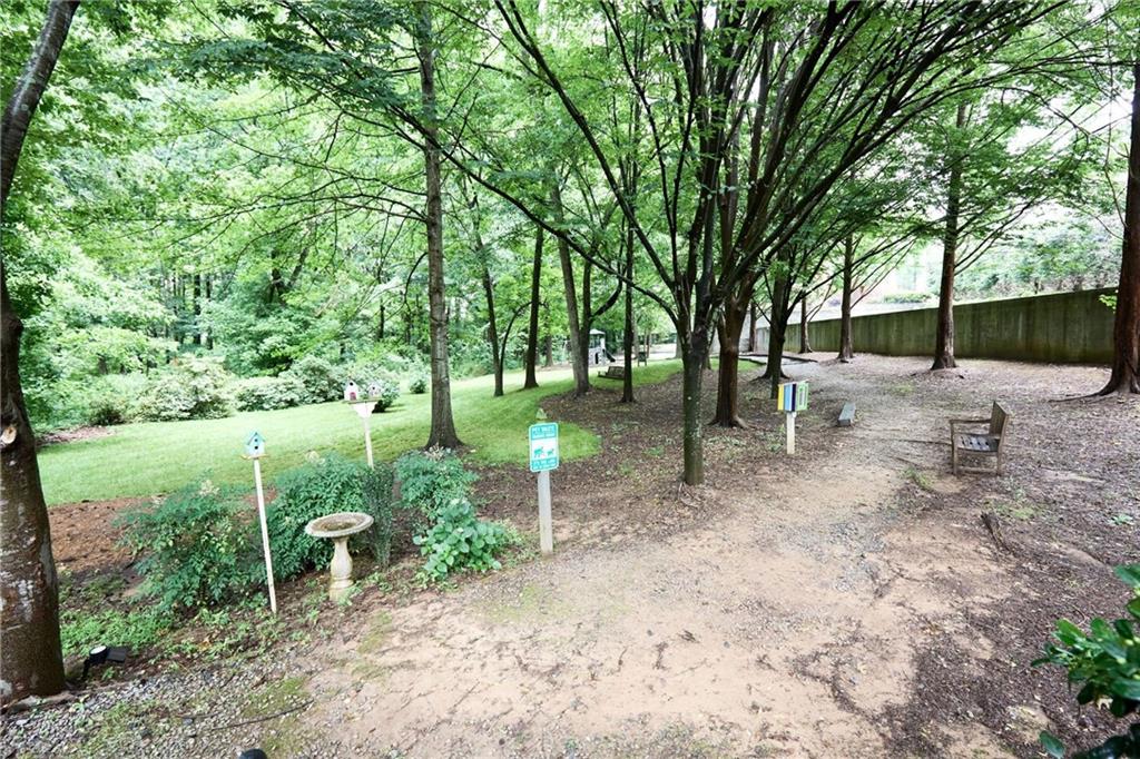 7781171 Property Photo 40