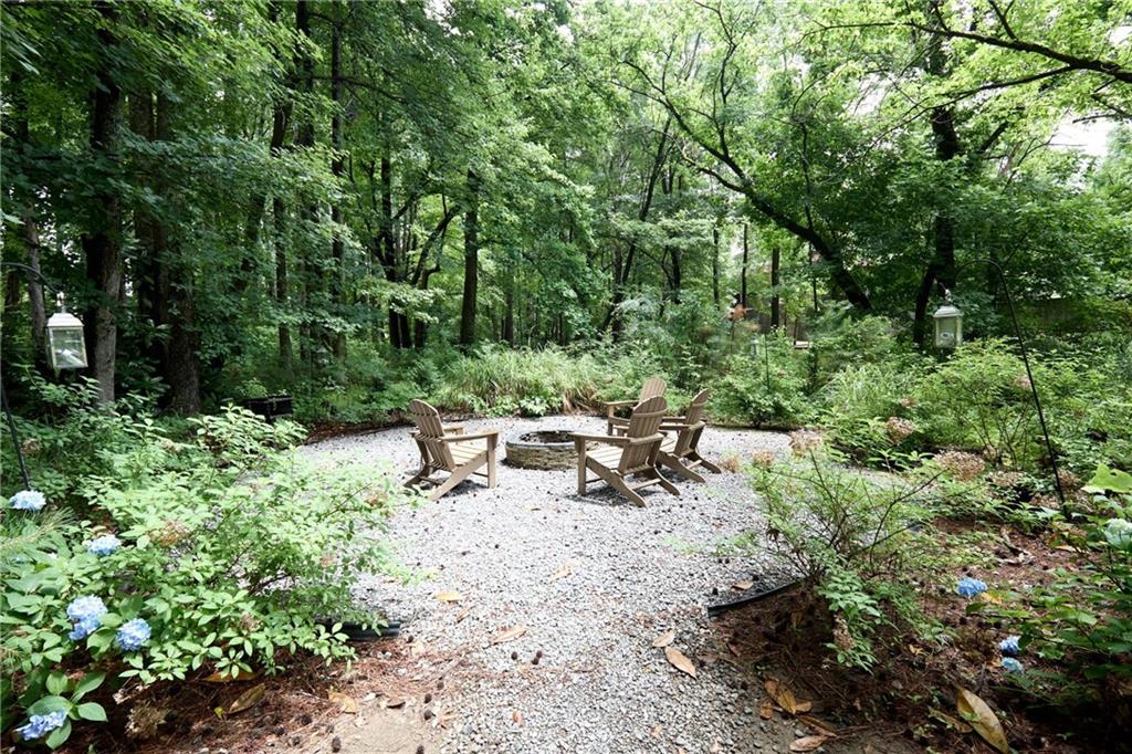 7781171 Property Photo 41
