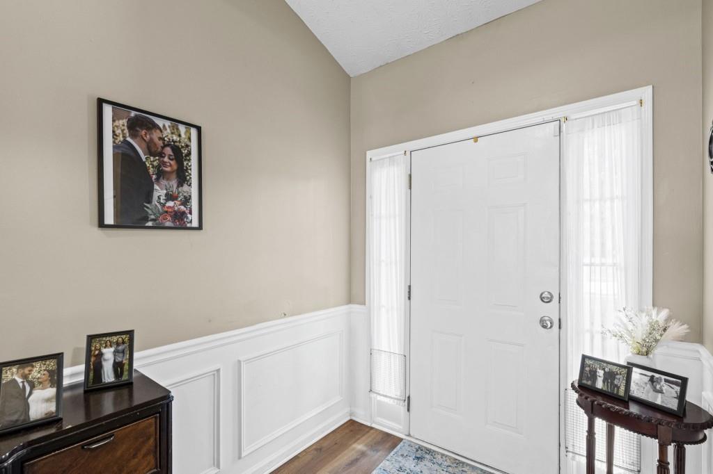 2114 Beacon Crest Drive Property Photo 7