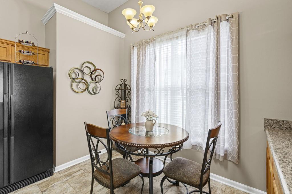 2114 Beacon Crest Drive Property Photo 18